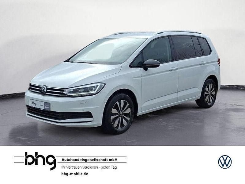 Gebraucht VW Touran Comfortline 150 PS (110 kW) 2025 Van / Kleinbus
