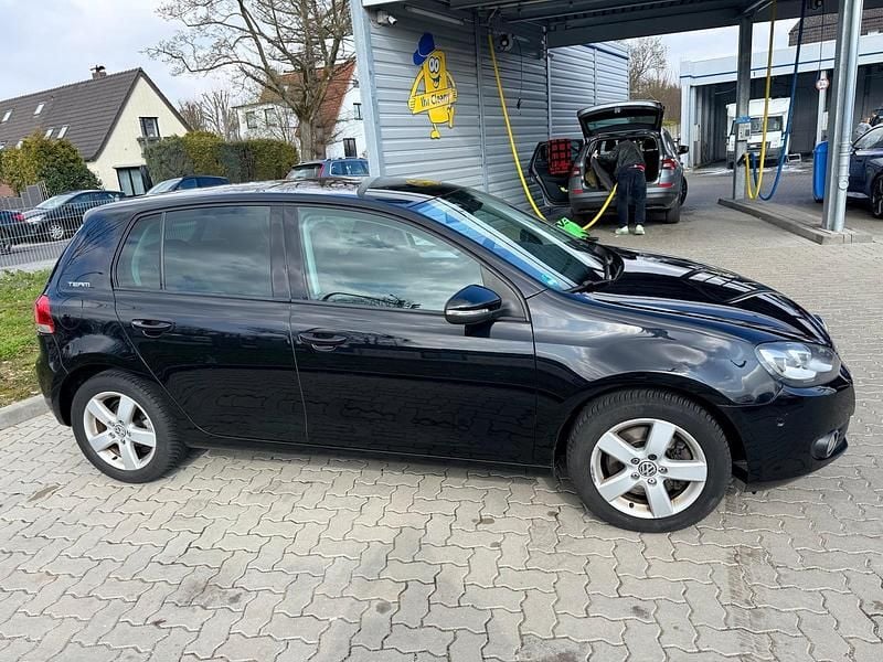 Gebraucht VW Golf VI Team 160 PS (117 kW) 2010 Schwarz Kleinwagen