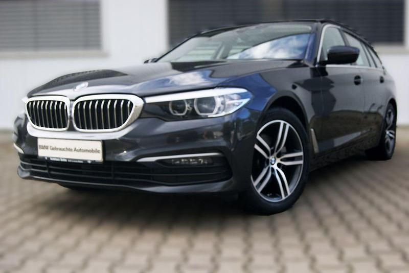 Gebraucht BMW 520 190 PS (139 kW) 2019 Grau Kombi
