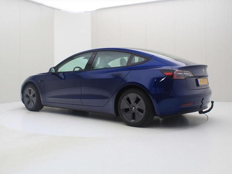 Gebraucht Tesla Model 3 Standard Range 225 kW (306 PS) 2021 Blau Limousine