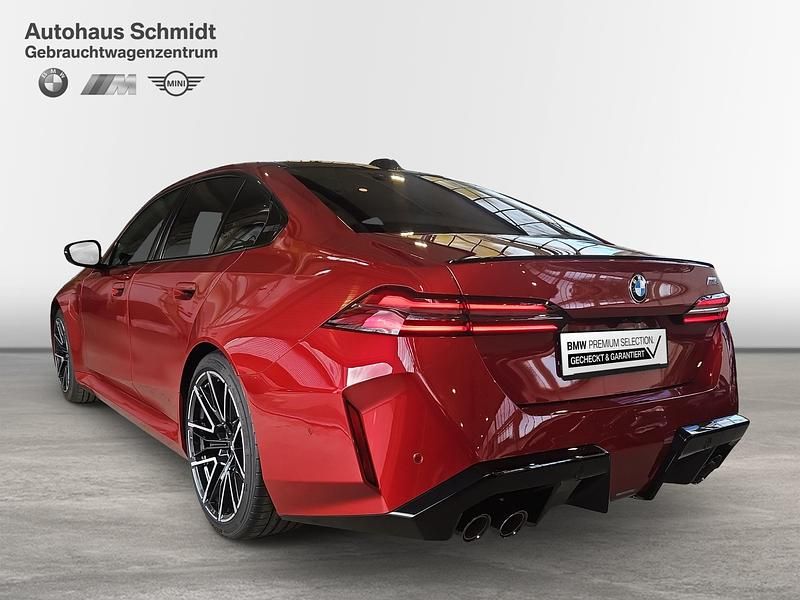 Gebraucht BMW M5 Performance 585 PS (430 kW) 2025 Fire red Limousine