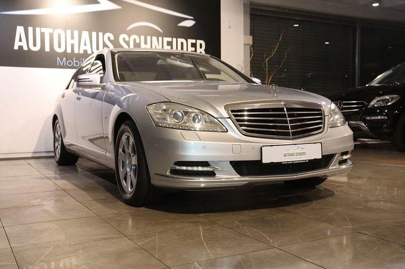 Gebraucht Mercedes S400 279 PS (205 kW) 2010 Silber Limousine