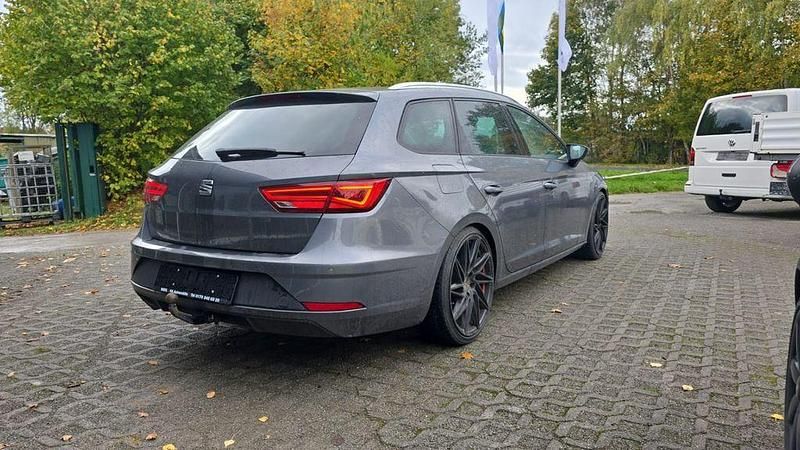 Gebraucht Seat Leon ST FR 179 PS (131 kW) 2018 Grau Kombi