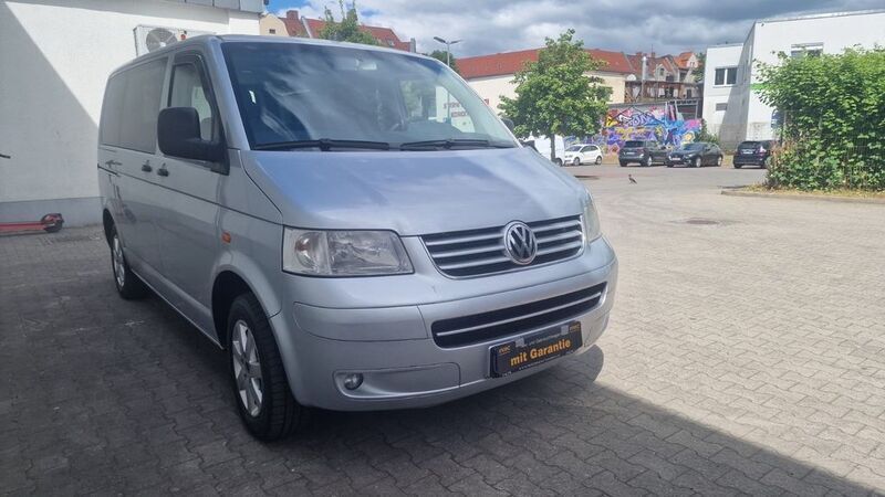 Silber Gebraucht 2004 VW T5 Van | 8.900 € (Guter Preis) - Bild 1/4