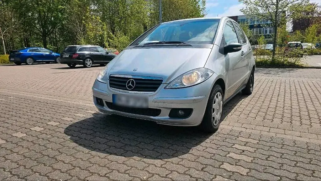 Gebraucht Mercedes A150 95 PS (69 kW) 2005 Silber Kleinwagen