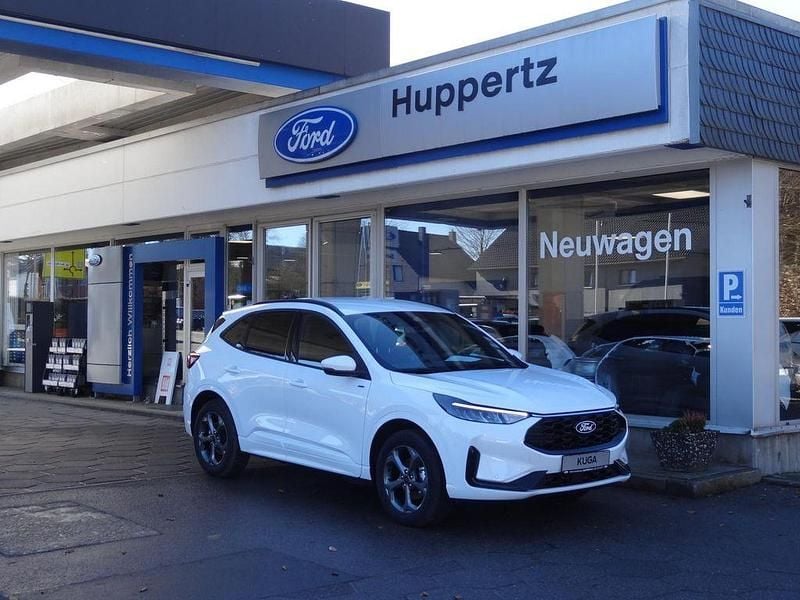 Neu Ford Kuga ST-Line 243 PS (178 kW) 2025 Frozen white SUV