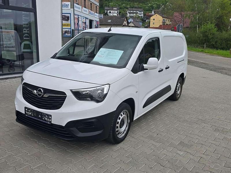 Weiß Gebraucht 2019 Opel Combo Van / Kleinbus | 7.690 € (Fairer Preis) - Bild 1/4