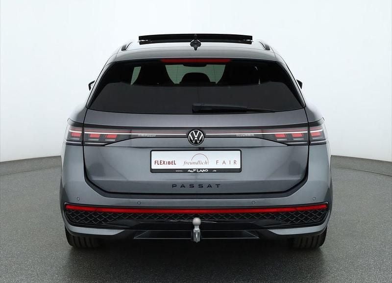 Neu VW Passat R-line 265 PS (194 kW) 2026 Grau Kombi