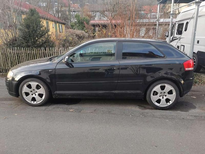 Gebraucht Audi A3 Ambiente 102 PS (75 kW) 2006 Schwarz Kleinwagen