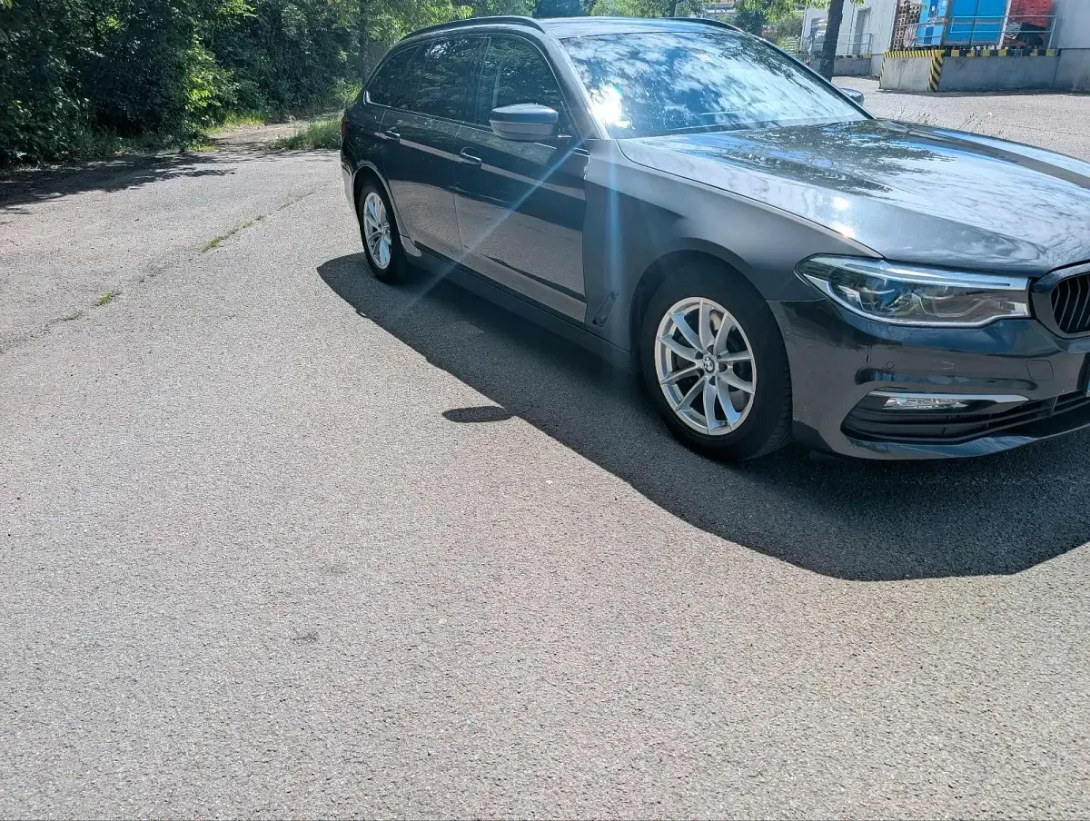 Gebraucht BMW 525 241 PS (177 kW) 2017 Andere farben Kombi