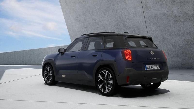 Second-hand Mini Aceman Classic 135 kW (184 CP) 2024 Albastru SUV