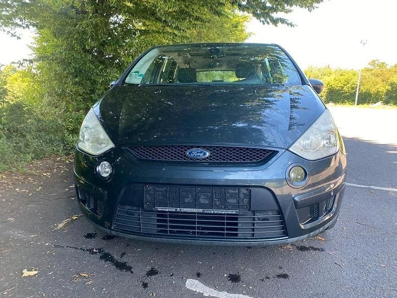 Gebraucht Ford S-MAX Trend 145 PS (106 kW) 2006 Grau Van / Kleinbus