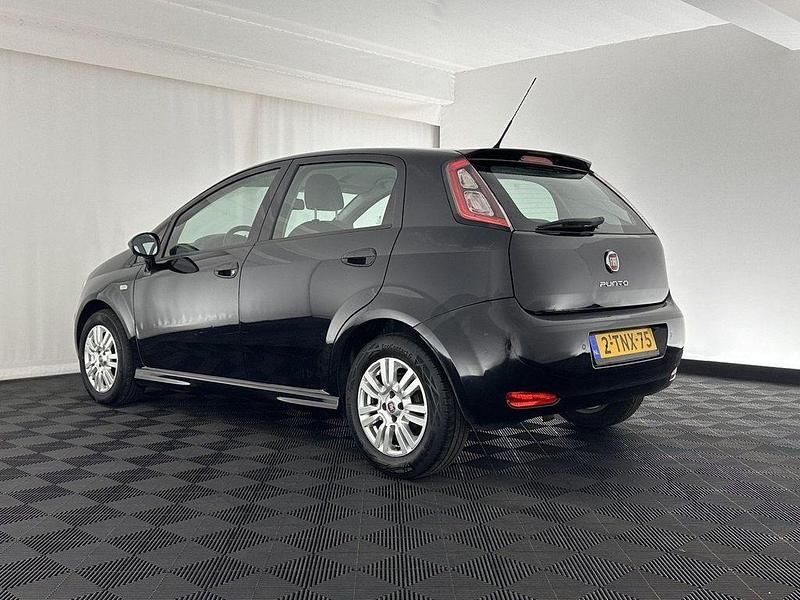 Gebraucht Fiat Punto Evo Street 82 PS (60 kW) 2014 Schwarz Kleinwagen