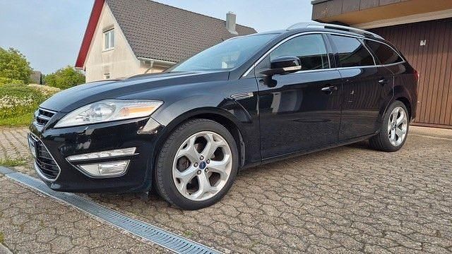 Schwarz Gebraucht 2011 Ford Mondeo Titanium Limousine | 3.900 € (Fairer Preis) - Bild 1/4