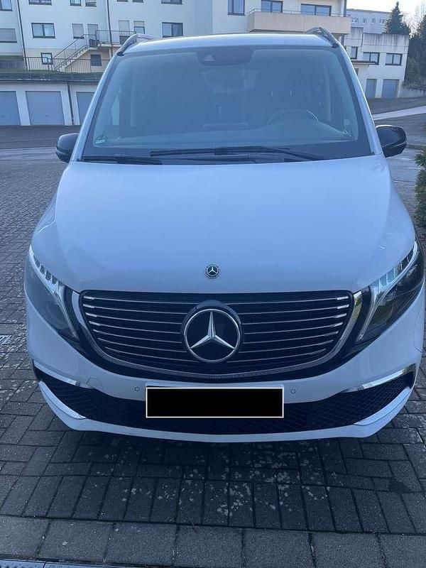 Gebraucht Mercedes EQV300 Avantgarde 150 kW (204 PS) 2021 Weiß Kombi
