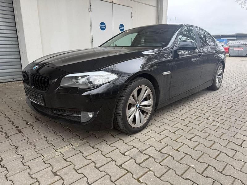 Gebraucht BMW 525 204 PS (150 kW) 2011 Schwarz Limousine