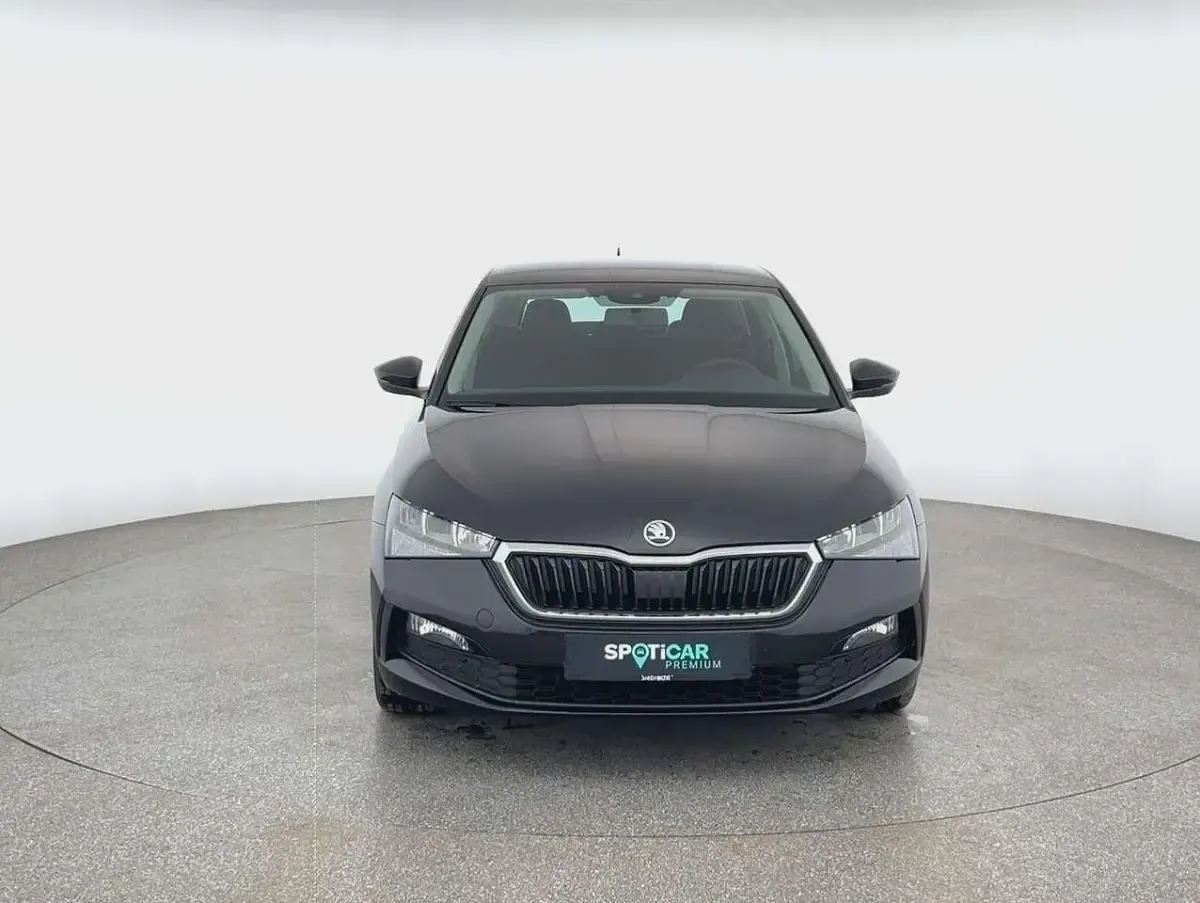 Gebraucht Skoda Scala Cool Plus 95 PS (69 kW) 2020 Schwarz (metallic) Kleinwagen