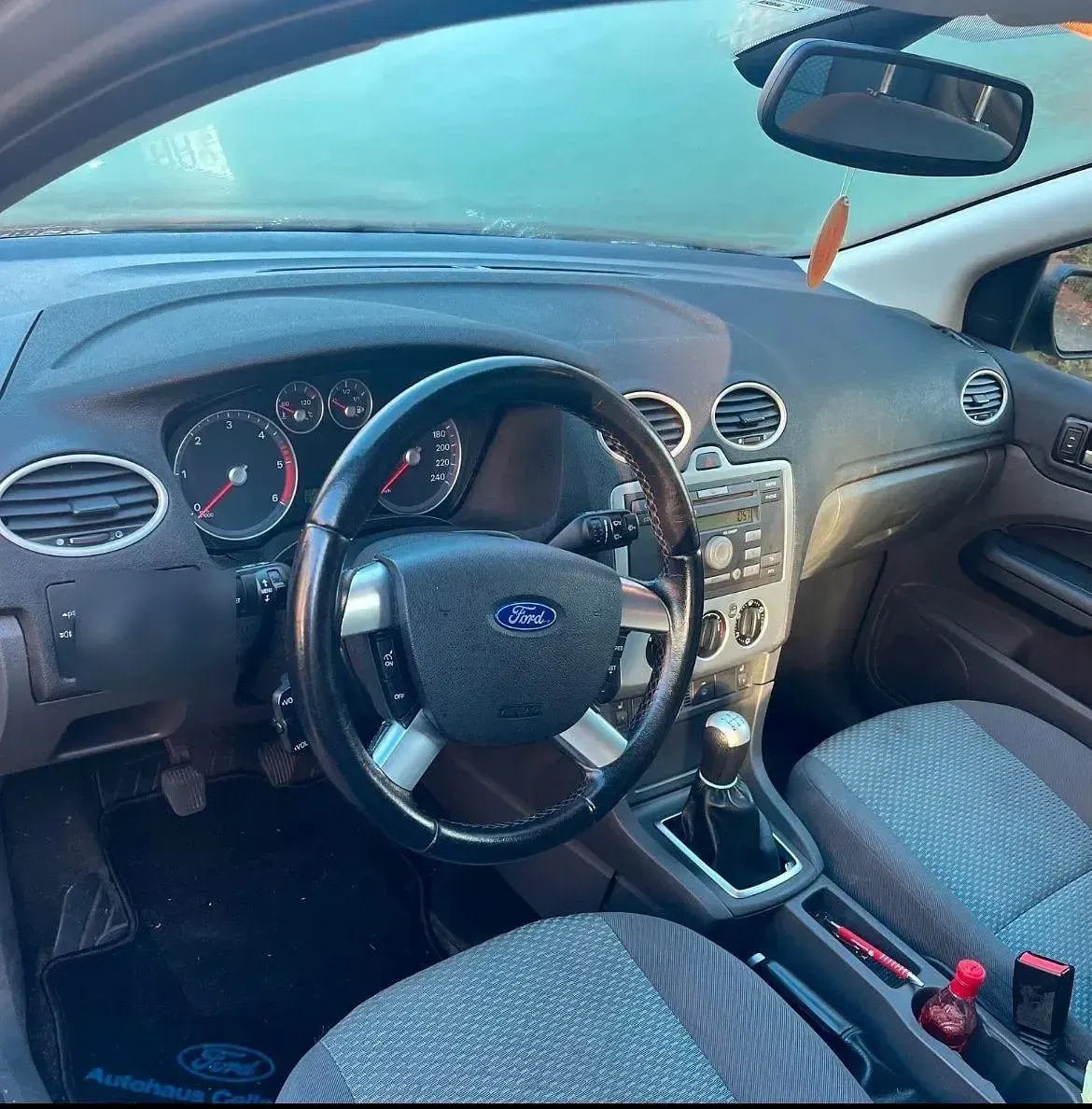 Gebraucht Ford Focus 90 PS (66 kW) 2005 Grau Limousine