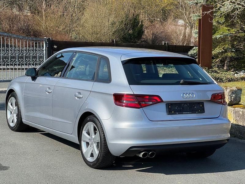 Gebraucht Audi A3 Ambition 150 PS (110 kW) 2015 Silber Limousine
