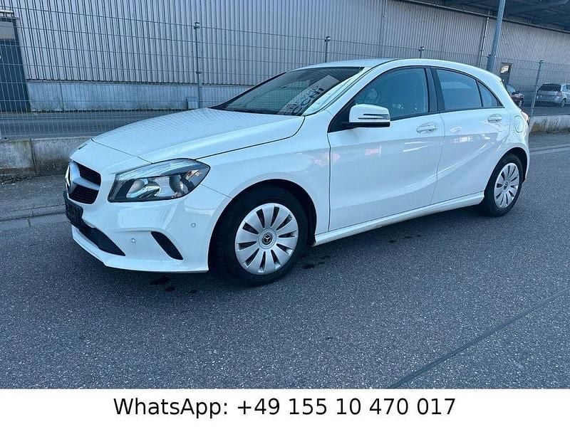 Gebraucht Mercedes A200 136 PS (100 kW) 2018 Weiß Limousine