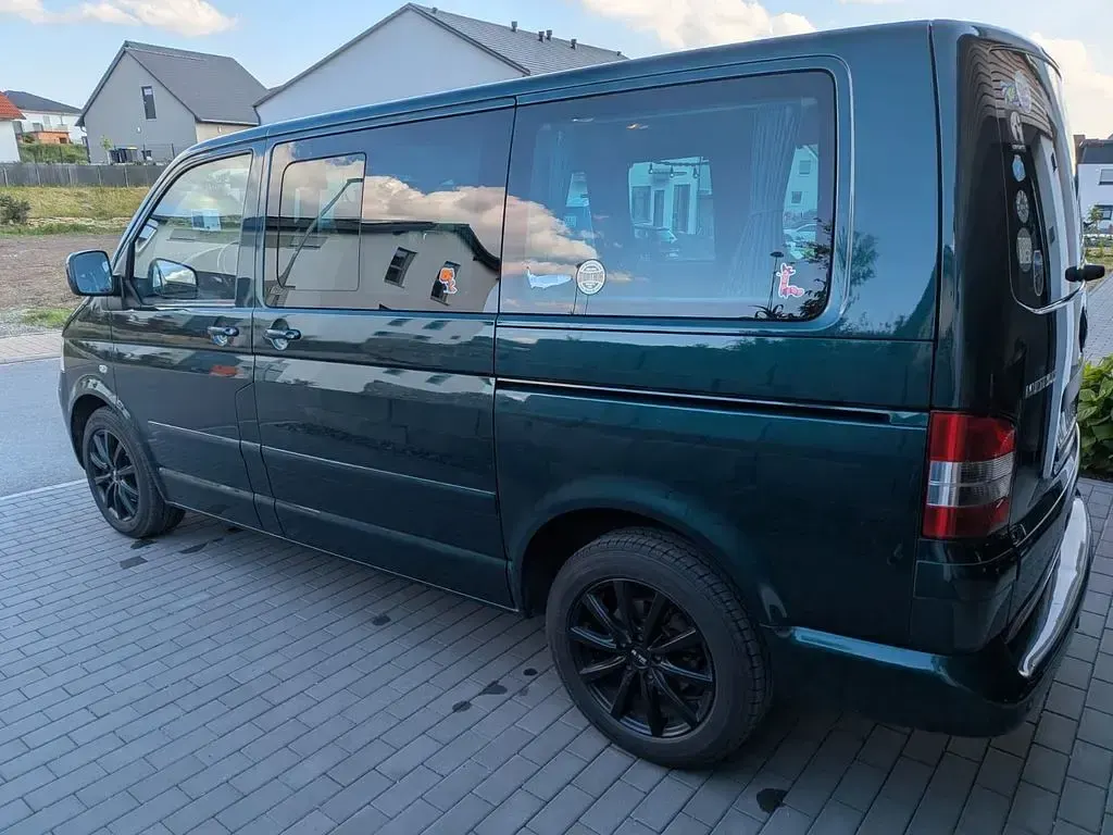 Używany VW T5 Highline 174 KM (127 kW) 2005 Zielony Van