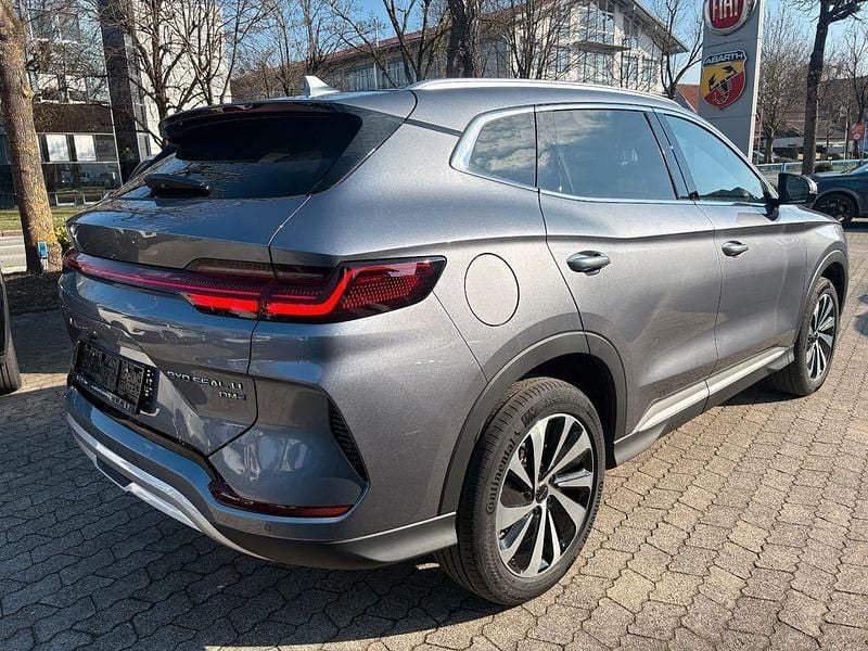 Neu BYD Seal U Boost 218 PS (160 kW) 2026 Grau SUV