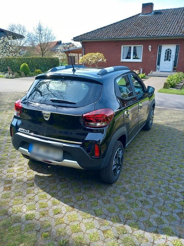 Gebraucht Dacia Spring 33 kW (45 PS) 2022 Schwarz Kleinwagen