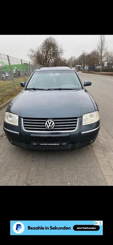 Grau Gebraucht 2004 VW Passat Kombi | 800 € (Superpreis) - Bild 1/4