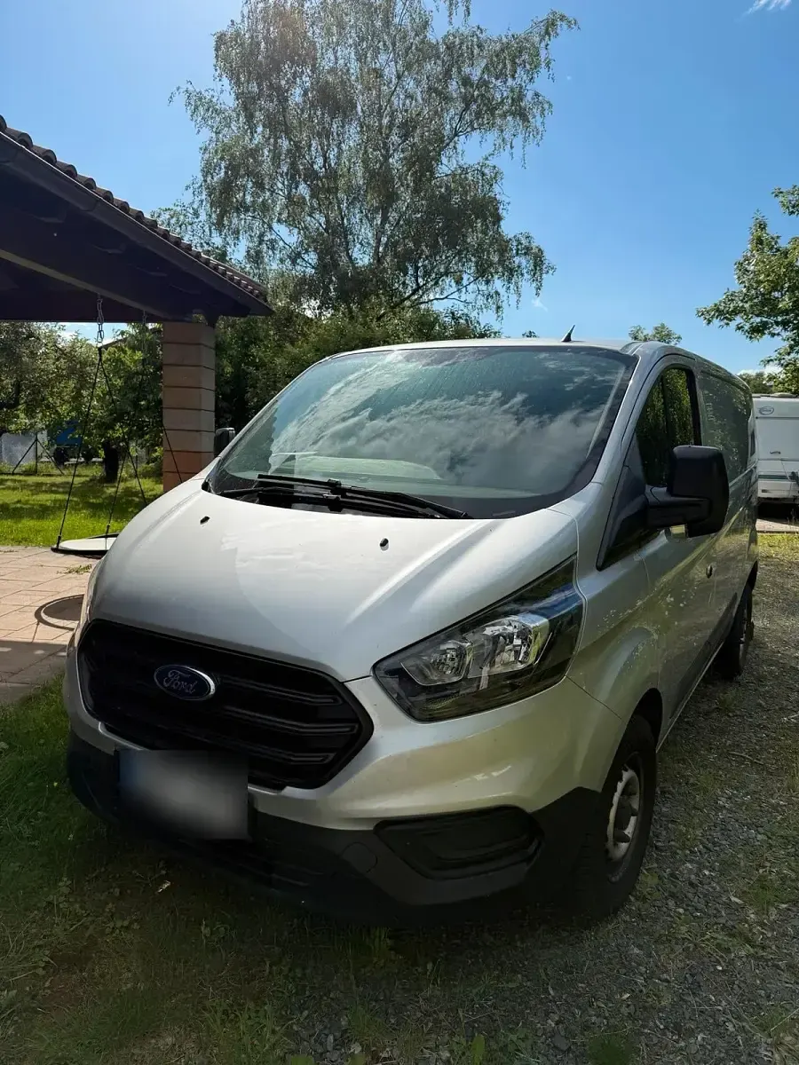Gebraucht Ford Transit Custom 105 PS (77 kW) 2019 Silber Van / Kleinbus