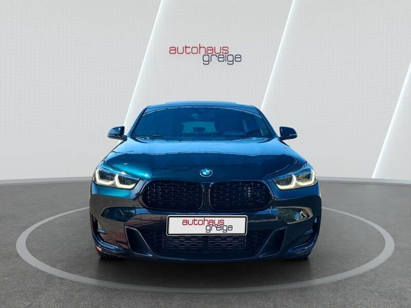 Schwarz Gebraucht 2022 BMW X2 Performance SUV | 31.700 € (Superpreis) - Bild 1/4