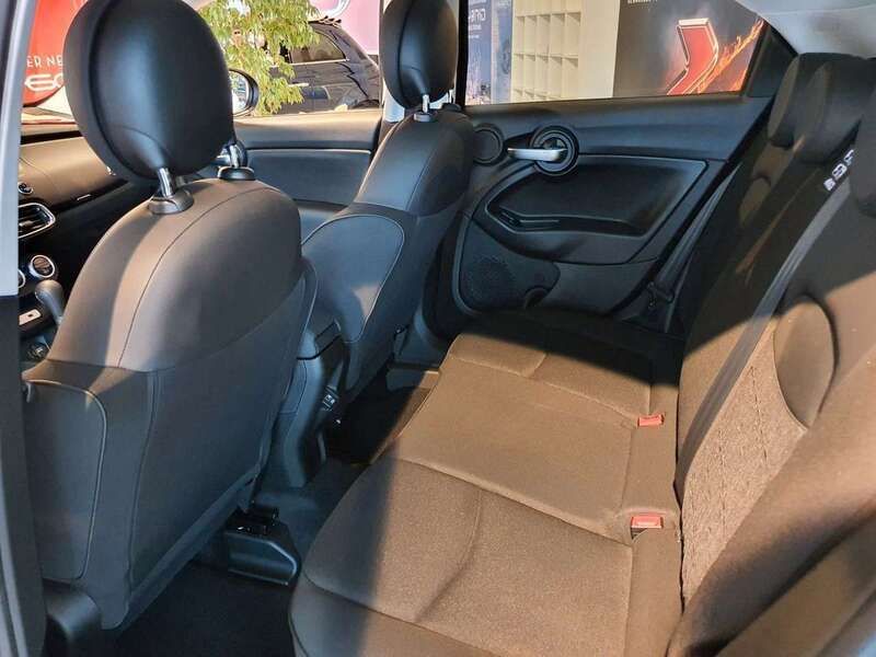 Gebraucht Fiat 500X 131 PS (96 kW) 2023 Venezia blau SUV