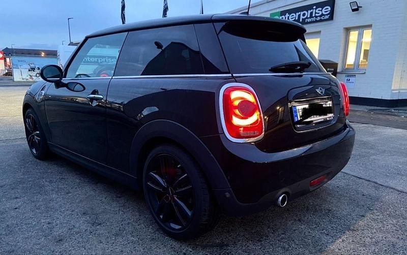 Schwarz Gebraucht 2018 Mini Cooper Kleinwagen | 14.490 € (Superpreis) - Bild 1/4