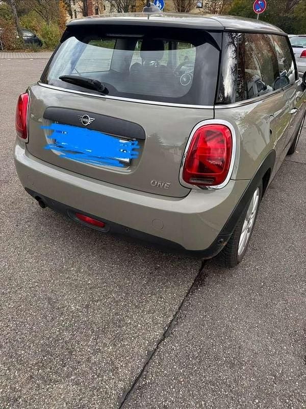 Gebraucht Mini ONE 102 PS (75 kW) 2019 Grau Kleinwagen