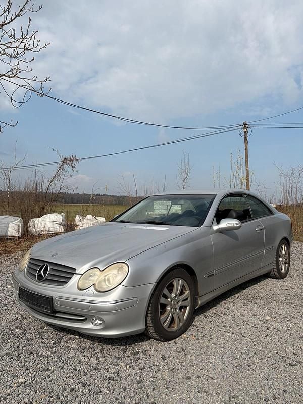 Gebraucht Mercedes CLK240 Elegance 170 PS (125 kW) 2003 Coupé