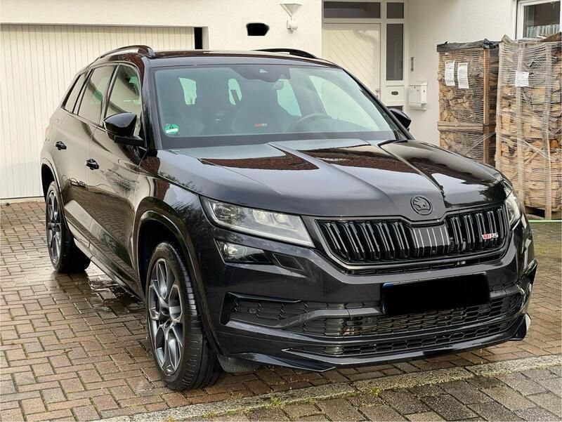 Schwarz Gebraucht 2020 Skoda Kodiaq RS SUV | 32.500 € (Guter Preis) - Bild 1/4