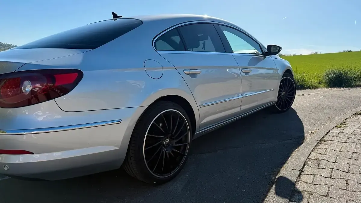 Gebraucht VW Passat 200 PS (147 kW) 2009 Silber Coupé