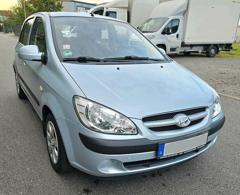 Gebraucht Hyundai Getz 67 PS (49 kW) 2009 Silber Kleinwagen