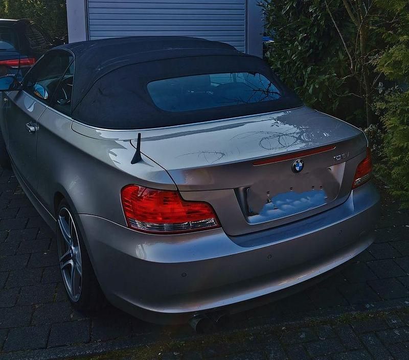 Gebraucht BMW 125 Cabriolet Performance 265 PS (194 kW) 2009 Silber Cabrio