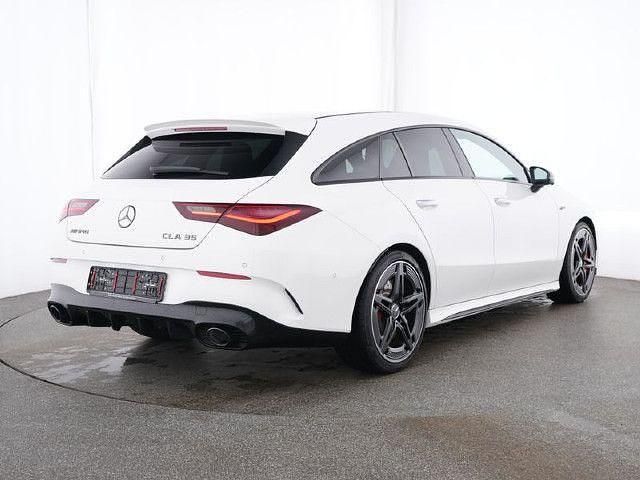 Gebraucht 2024 Mercedes CLA35 AMG Shooting Brake AMG Kombi | 49.880 € (Teuer) - Bild 1/4