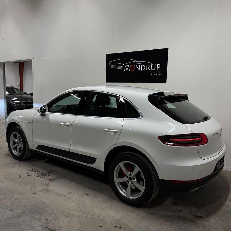 Gebraucht Porsche Macan S 258 PS (189 kW) 2017 Weiß SUV