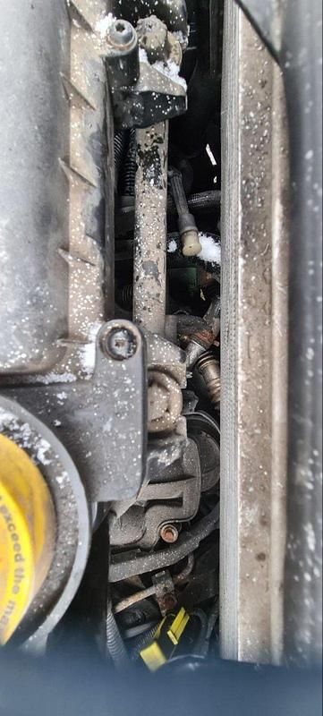 Gebraucht Renault Traffic 150 PS (110 kW) 2011 Silber Van / Kleinbus