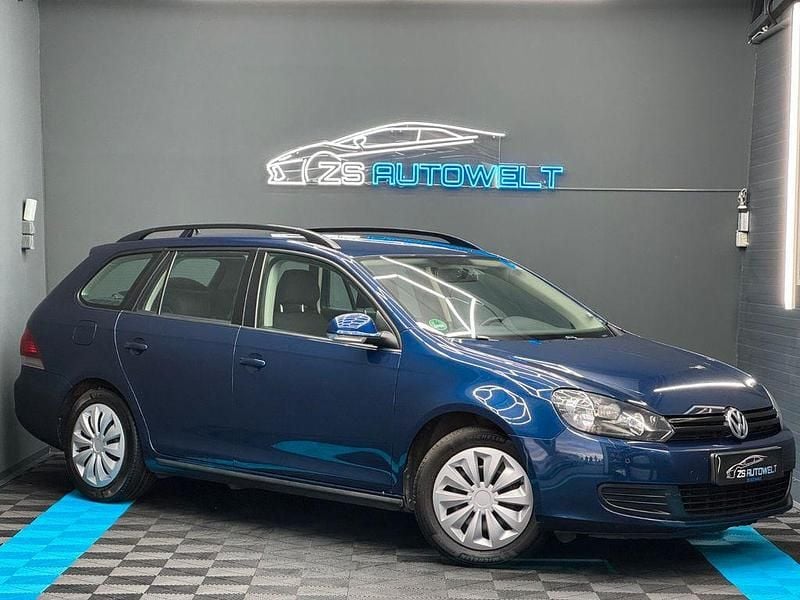 Blau Gebraucht 2012 VW Golf VII Trendline Limousine | 5.690 € (Guter Preis) - Bild 1/4
