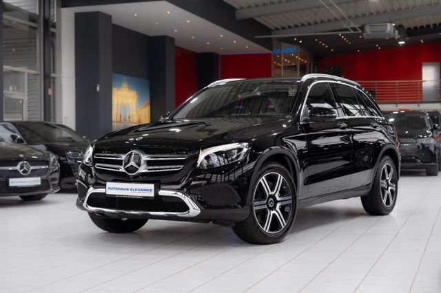 Obsidianschwarz metalliclack Gebraucht 2017 Mercedes GLC300 Exclusive SUV | 32.980 € (Superpreis) - Bild 1/4
