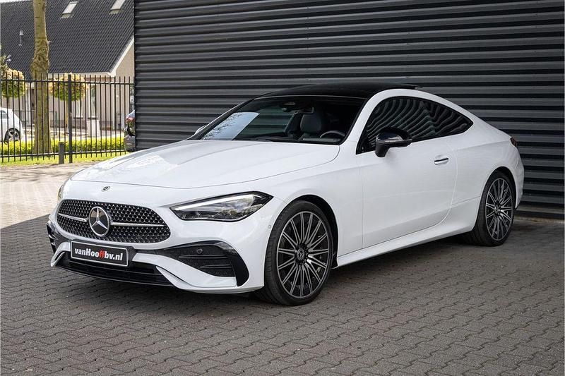 Gebraucht Mercedes CLE200 AMG line 204 PS (150 kW) 2024 Weiß Coupé