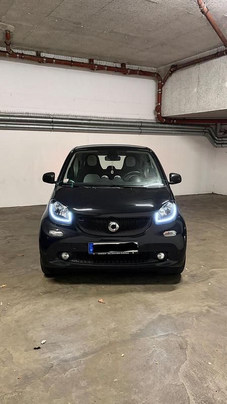 Gebraucht Smart ForTwo Coupé 90 PS (66 kW) 2017 Schwarz Coupé