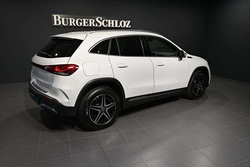 Gebraucht Mercedes EQA250+ AMG 139 kW (190 PS) 2022 Weiß SUV