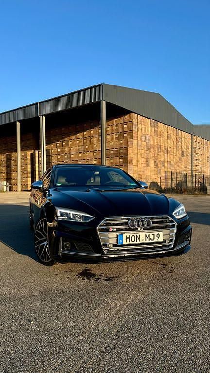 Gebraucht Audi S5 Ambiente 354 PS (260 kW) 2017 Schwarz Coupé