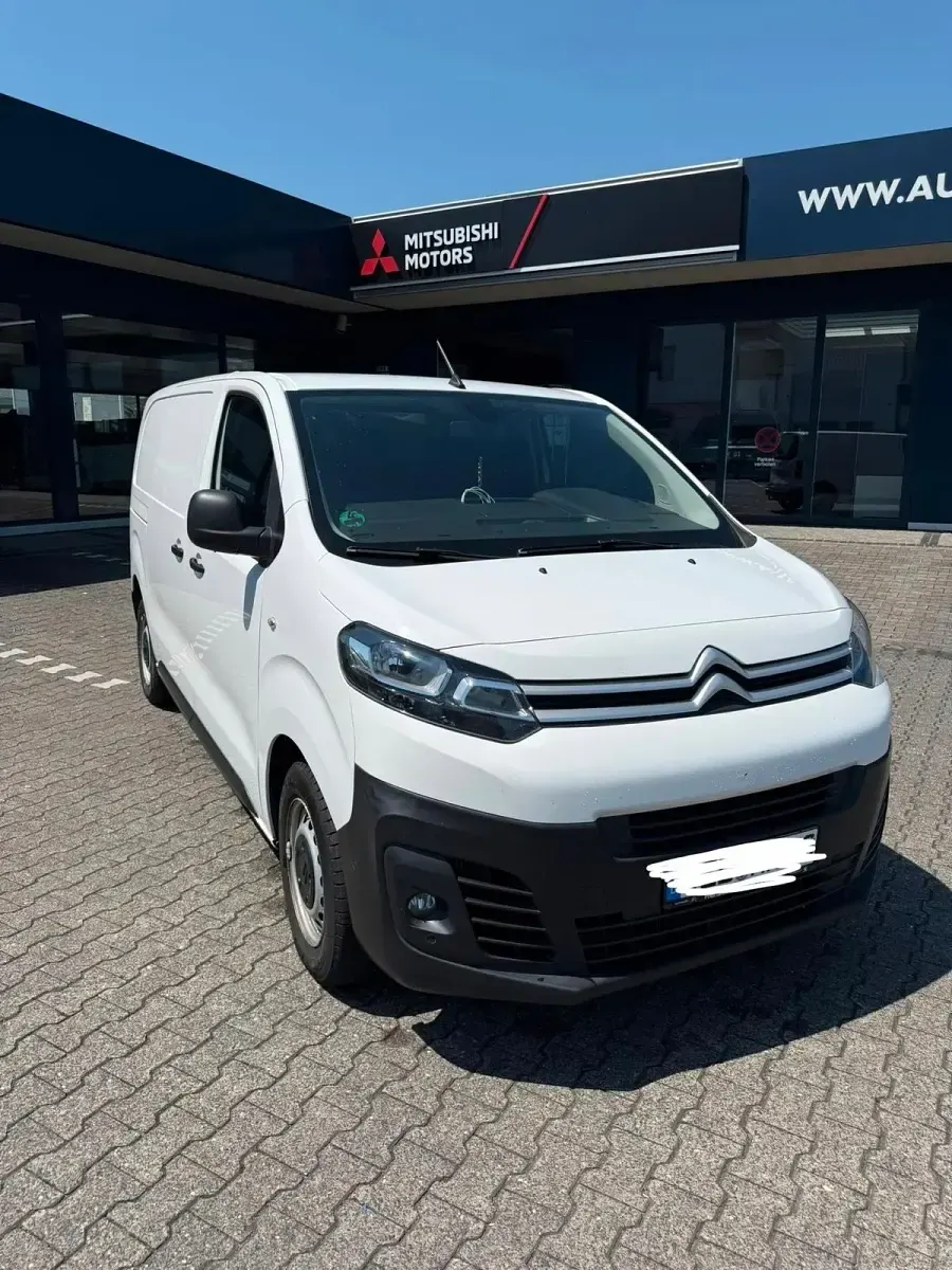 Gebraucht Citroën Jumpy 122 PS (89 kW) 2021 Weiß Van / Kleinbus