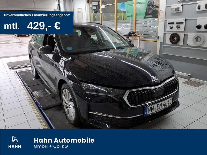 Schwarzmagic perleffekt Gebraucht 2024 Skoda Octavia Selection Kombi | 31.430 € (Fairer Preis) - Bild 1/3