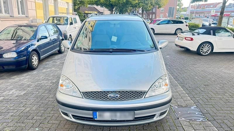 Silber Gebraucht 2006 Ford Galaxy Van / Kleinbus | 3.199 € (Fairer Preis) - Bild 1/4
